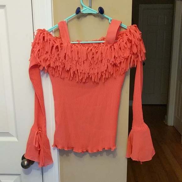 EUC CARRIE ALLEN OFF THE SHOULDER TOP SIZE LARGE - Picture 2 of 8
